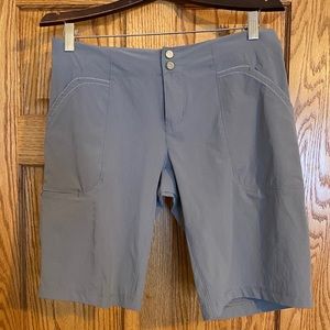 Mountain Hardwear Women’s Stretch Nylon Shorts Grey Size 6